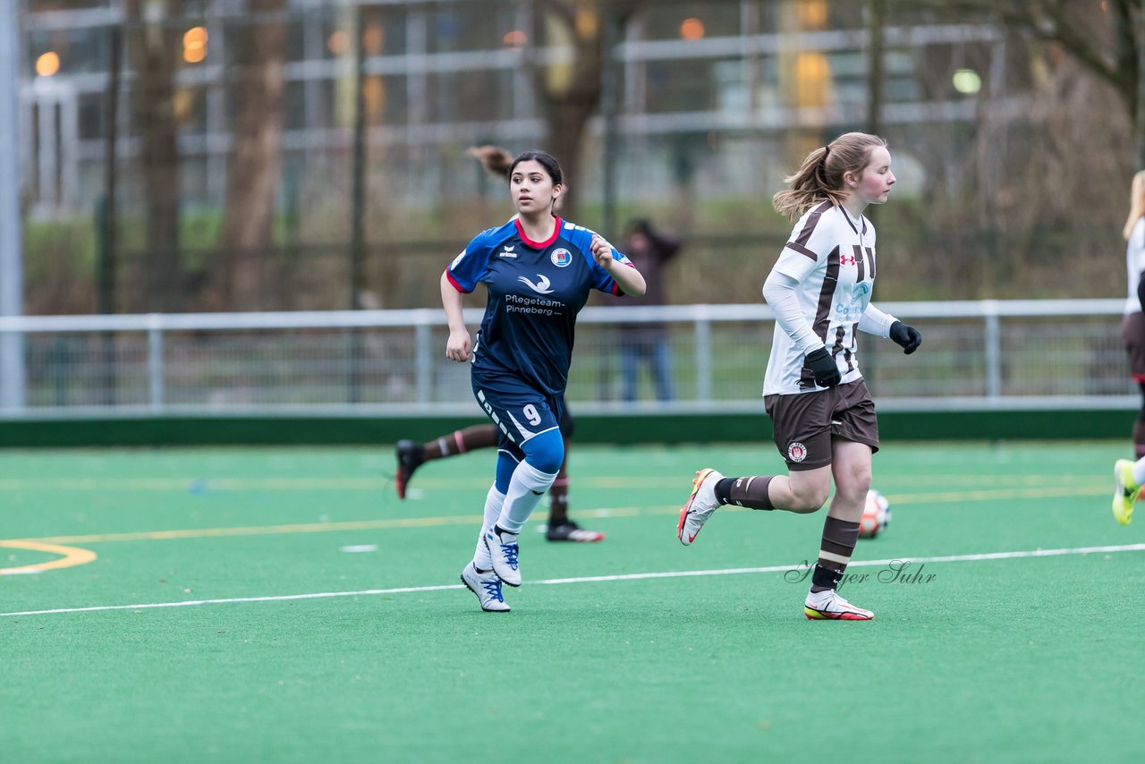 Bild 56 - wBJ VfL Pinneberg - St. Pauli : Ergebnis: 7:0 (Abbruch)